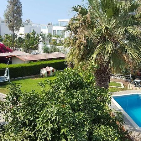 Moon-Light Studio Hotel Larnaca Buitenkant foto